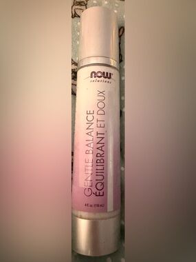 NOW Solutions Gentle Balance Cleanser & Exfoliant - Pink/White